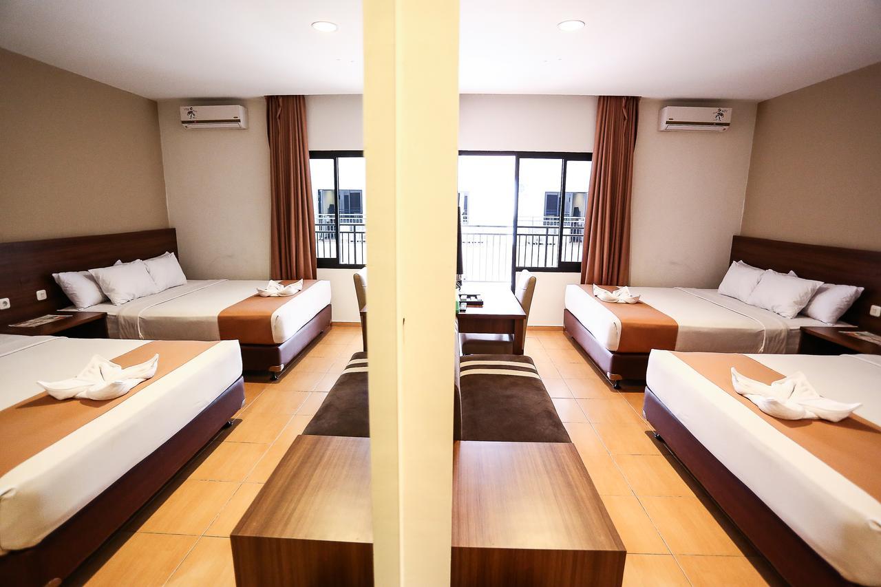 Grand Batu Inn Tlekung Exterior photo
